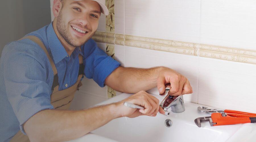 Handle or spout repair in Hope, MI